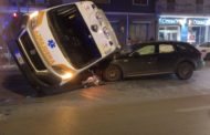 Incidente fra un’ambulanza con malato a bordo e una Lancia Musa