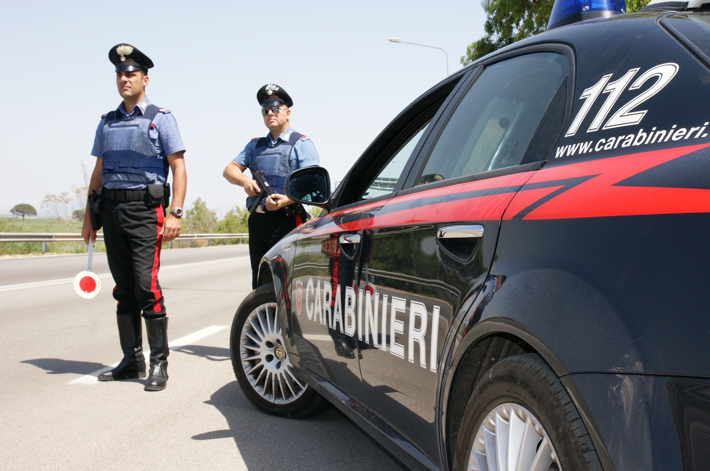 Castelvetrano e Poggioreale: carabinieri effettuano due arresti
