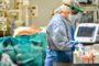 Coronavirus in Italia, altri 420 decessi: cala pressione su terapie intensive