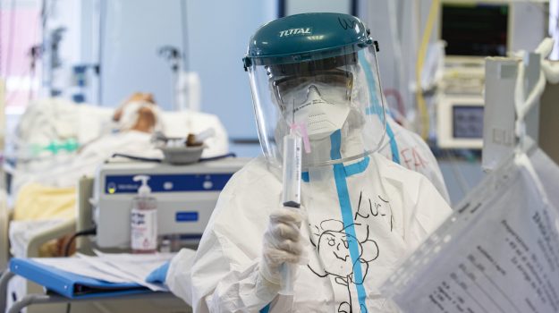 Coronavirus, la Sicilia sfiora ancora il record: è seconda in Italia per numero di nuovi casi