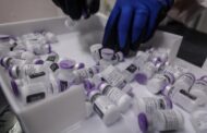 Vaccini, la Sicilia sospende AstraZeneca sotto i 60 anni in via cautelativa: ecco la circolare