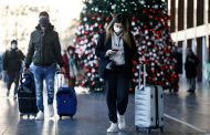 Natale con il green pass: le regole per viaggiare in Italia e all’estero