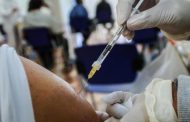 Vaccini, i fragili potranno fare la quarta dose: c'è il via libera dell'Aifa