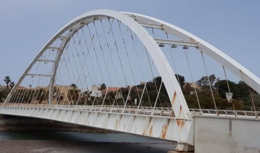 Ponte chiuso da mesi a Mazara, lavori a rilento, il sindaco chiede incontro col prefetto