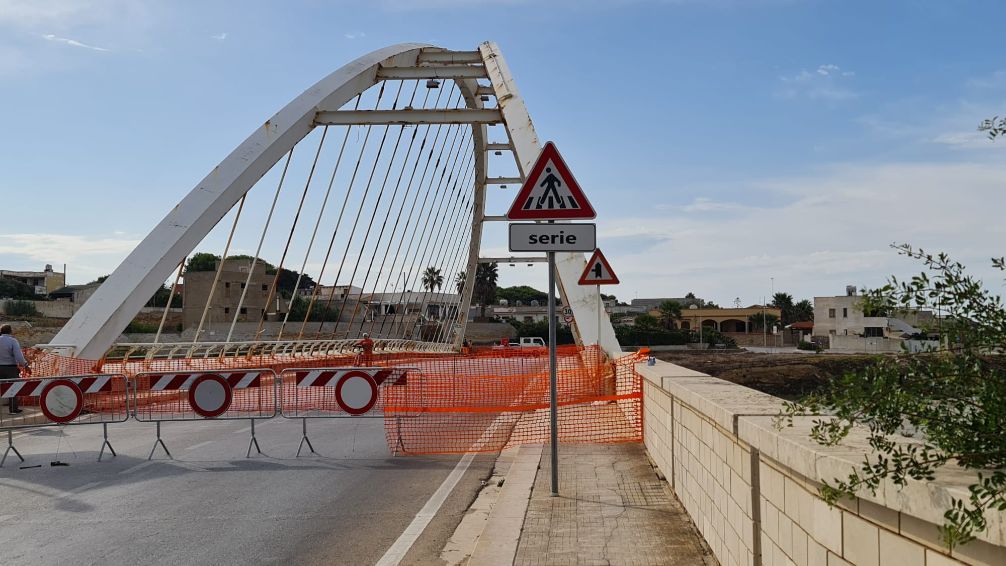 Mazara. Ponte sul fiume Arena, annunciata da lunedì 16 maggio la piena operatività del cantiere