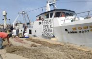 Pescatori in rivolta per il caro gasolio, ma a Mazara non si sciopera