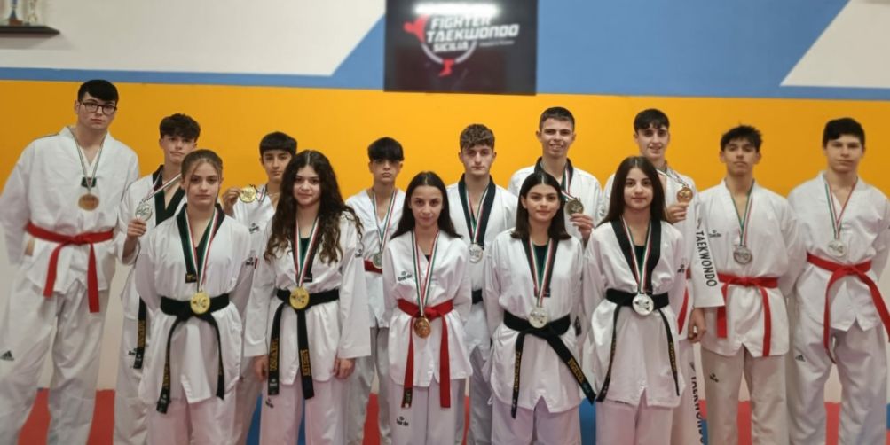 Mazara. Fighter Taekwondo: Squadra campione di Sicilia nelle categorie cadetti e vice campioni nelle categorie juniores