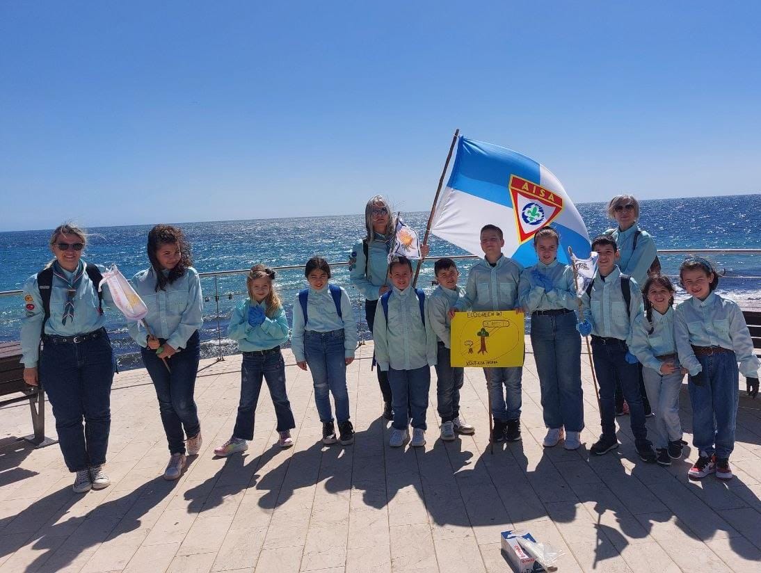 Mazara. Giornata mondiale della Terra. Giovani scout avventisti hanno provato a pulire una parte della spiaggia del lungomare San Vito