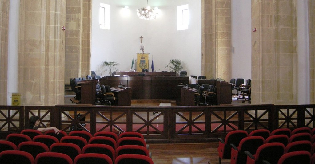 Mazara. Consiglio comunale torna in aula alle ore 16 in prima convocazione. 13 i punti all'ordine del giorno