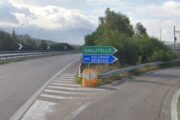 A29, auto trafitta dal guard-rail. Feriti un uomo e una donna