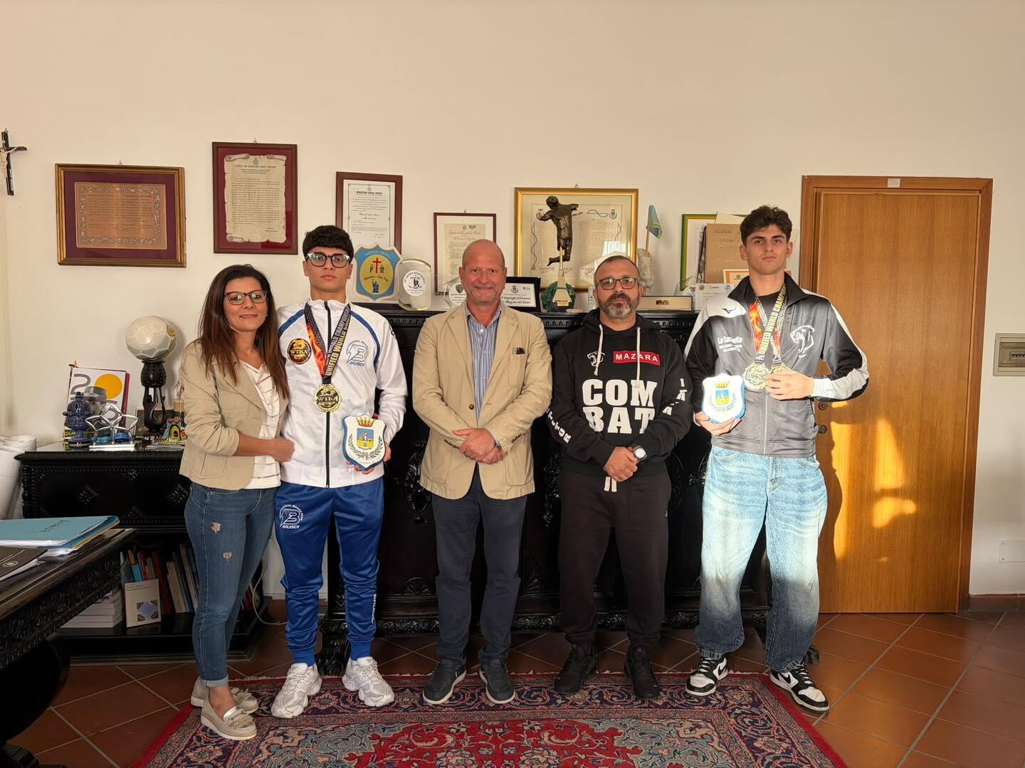 Due atleti del Mazara Combat trionfano ai mondiali di kick boxing disputatisi in Toscana